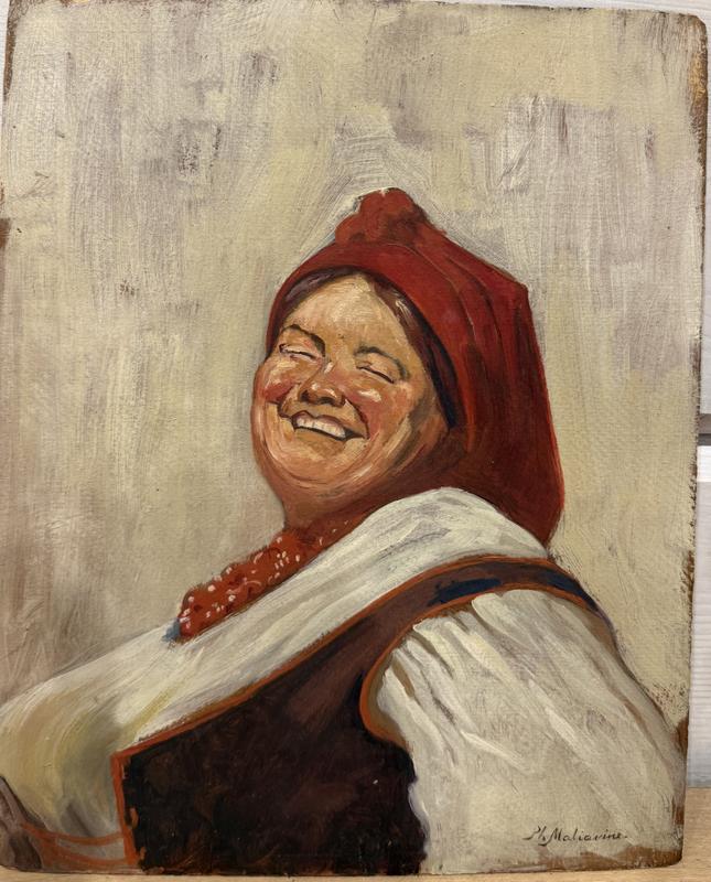 Женщина в национальном костюме